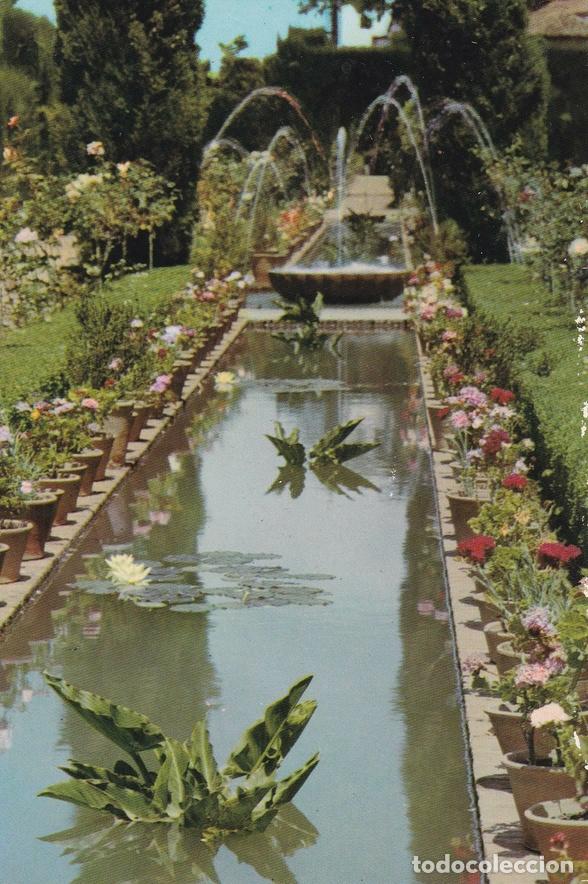 Postkarten: POSTAL B9657: GRANADA: GENERALIFE. PATIO ACEQUIA - Varios