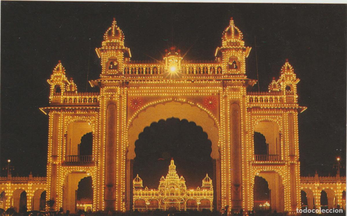 Postkarten: POSTAL 62504 : Entrada principal del palacio ded Maharaja. Mysore. India - Varios