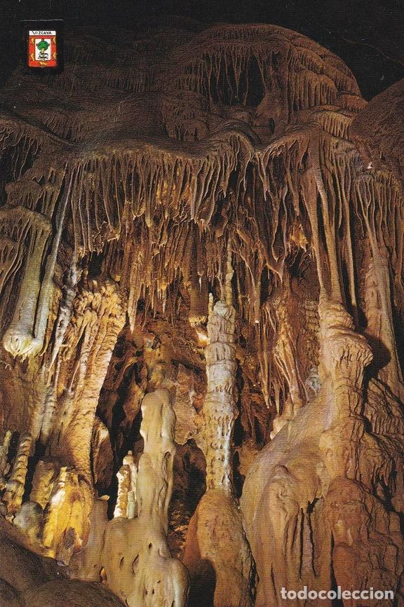 Postcards: POSTAL B10013: ASTURIAS: RIBADESELLA. CUEVA DE TITO - Varios