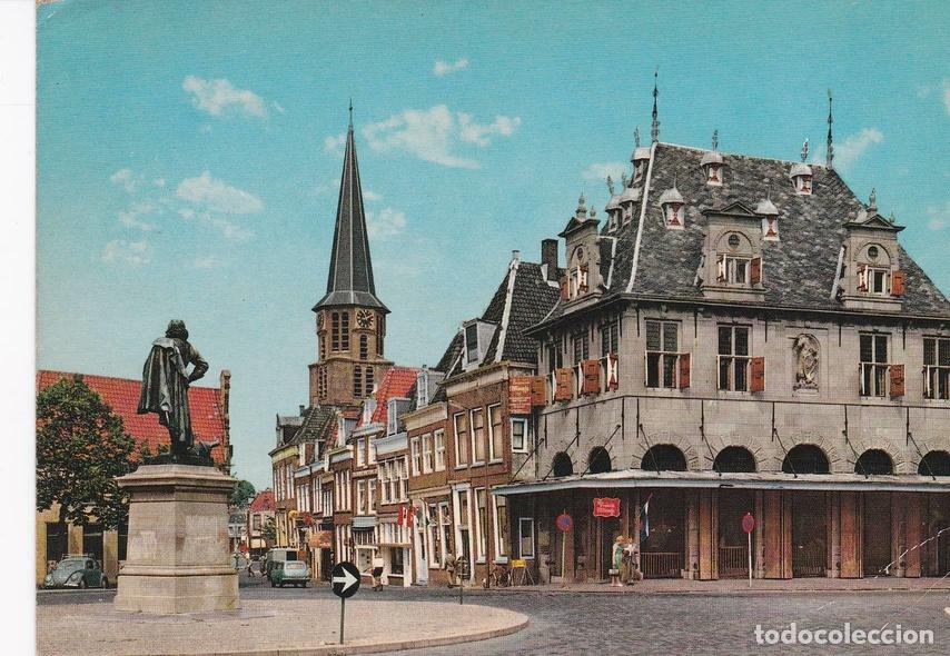 Postkarten: POSTAL B6787: HOORN: KAASMARKT - Varios