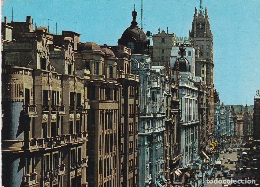Postais: POSTAL B6871: MADRID: AVENIDA JOSE ANTONIO - Varios