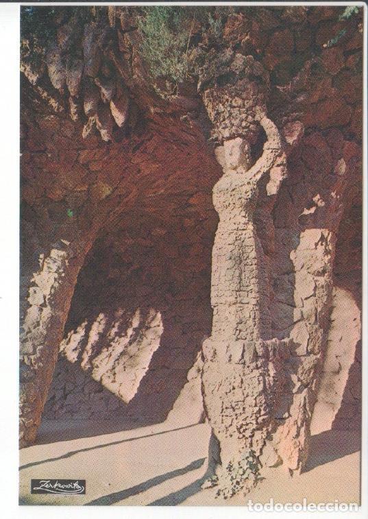 Postcards: Postal JC0470: Barcelona - Parque Guell. La Lavandera - Varios