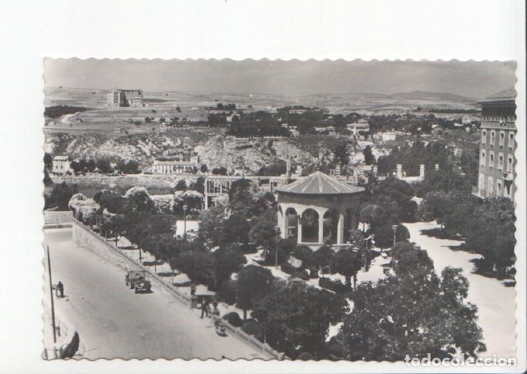 Cartoline: Postal JC0551: Glorieta de Galan y Castillo - Teruel. Postal en B/N con bordes dentados - NULL