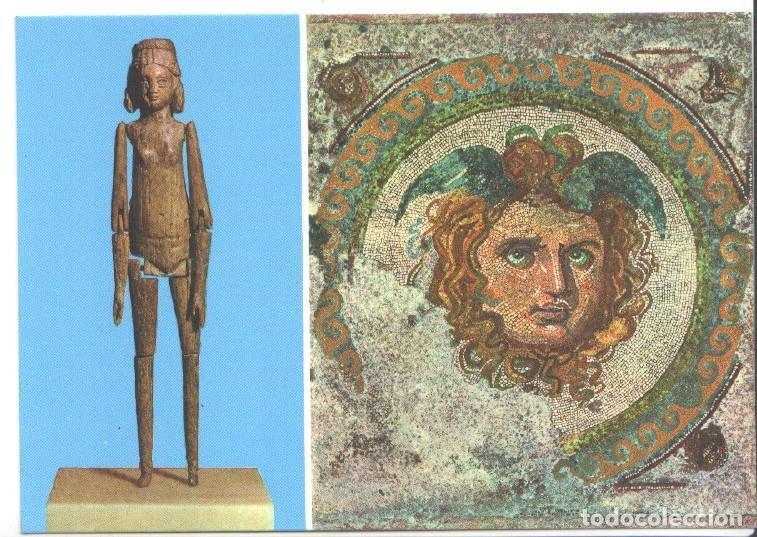 Cartoline: Postal JC0563: Tarragona. Museo Arqueologico. Mu&ntilde;eco de Marfil y Mosaico de la Medusa - NULL