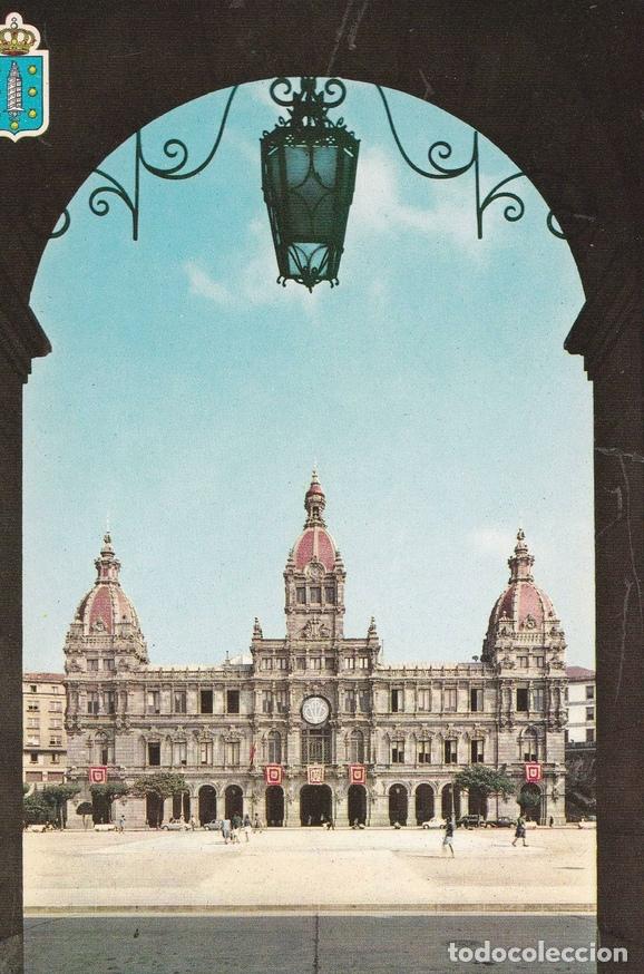 Cartes Postales: POSTAL B7535: LA CORU&Ntilde;A: PALACIO MUNICIPAL - Varios