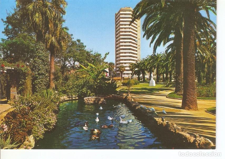 Postcards: Postal 046572 : Huelva (Costa de la Luz). Estanque del Parque - Varios