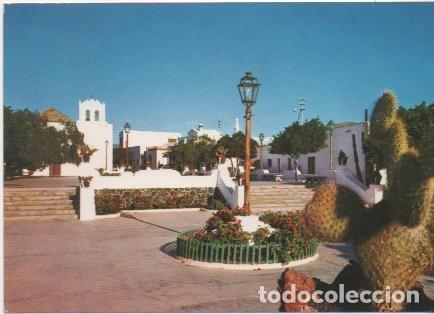 Postcards: Postal E00564: Plaza Yaiza, Lanzarote - Varios
