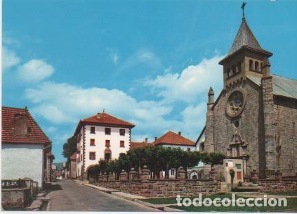 Postkarten: Postal E00493: Iglesia Parroquial y Ayuntamiento, Burguete, Navarra - Varios