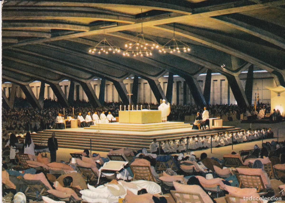 Postales: POSTAL B8074: LOURDES: LA BASILICA - Varios - Foto 1