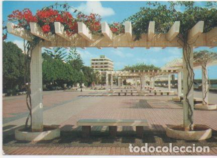 Postales: Postal E01889: Parque en Arrecife, Lanzarote - Varios - Foto 1