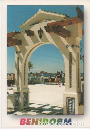 Postales: Postal E01131: Plaza del Castillo, Benidorm - Varios
