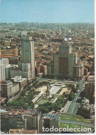 Postkarten: Postal E01047: Plaza de Espa&ntilde;a, Madrid - Varios