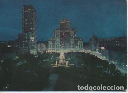 Postkarten: Postal E04211: Imagen Nocturna de la Plaza Espa&ntilde;a,Madrid - Varios