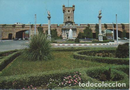 Postales: Postal E04147: Puerta de Tierra,C&aacute;diz - Varios