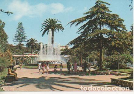 Cartoline: Postal E03796: Jardines y Fuentes Monumental, El Ferrol del Caudillo - Varios