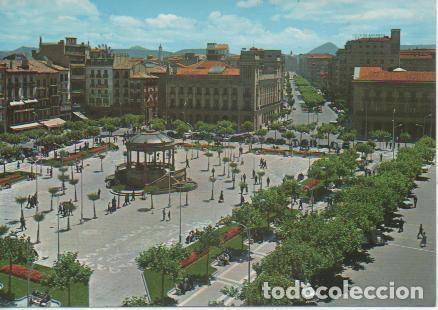 Postkarten: Postal E04520: Plaza del Castillo, Pamplona - Varios