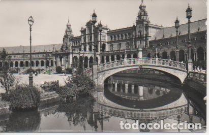 Postcards: Postal E04696: Postal B/N Plaza Espa&ntilde;a: Puente y cuerpo central, Sevilla - Varios