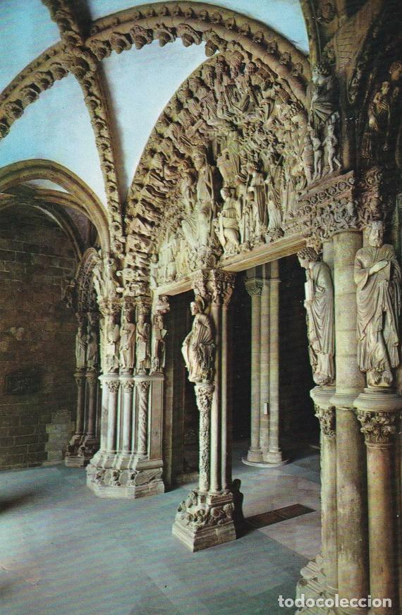 Postkarten: POSTAL B10136: SANTIAGO DE COMPOSTELA: CATEDRAL - Varios