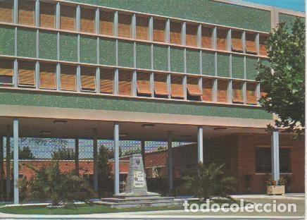 Postcards: Postal E05869: Monumento a los caidos-C.I.R. n&ordm; 10 Zaragoza <acorde&oacute;n> - Angel Zaragoza
