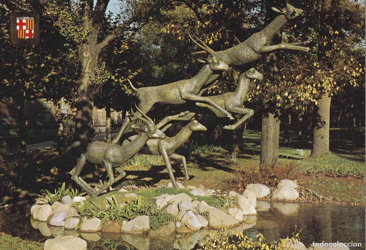 Cartoline: POSTAL B12254: BARCELONA: Monumento a Disney en el Parque de la Ciudadela - NULL