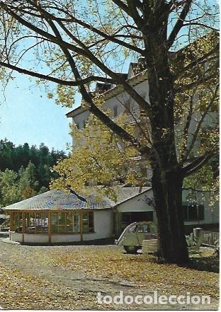 Postales: POSTAL L01280: Rotonda del Hostal Les Fonts en Castellar de n'Hug, Barcelona - NULL
