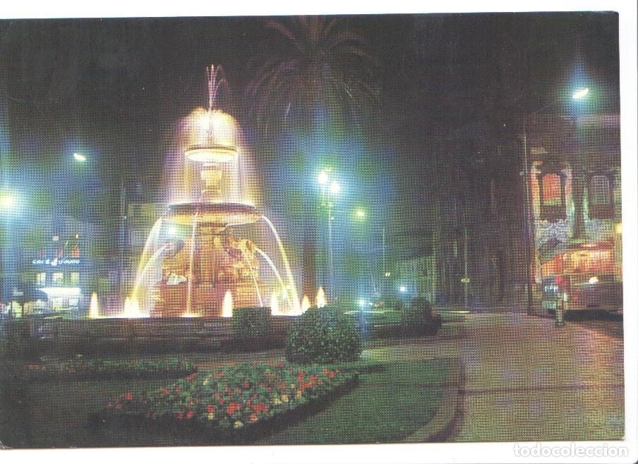 Postkarten: Postal JC037: Portugal - Porto. Plaza de Gomes Texeira Leones (noche) - Varios