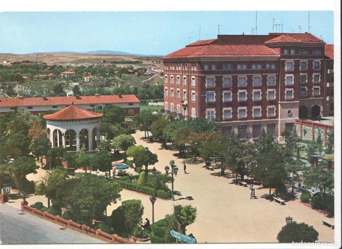 Postcards: Postal JC079: Teruel. Glorieta de Galan y Castillo - Varios