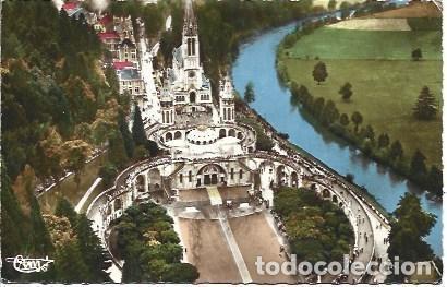 Postkarten: POSTAL L00840: Vista aerea de Lourdes - NULL