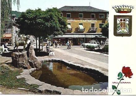 Postkarten: POSTAL L02461: Plaza del Ayuntamiento en Les, Lleida - NULL