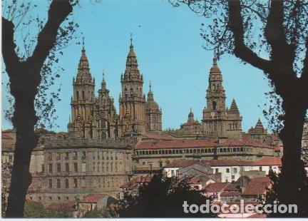 Postales: Postal E00383: Vista de Santiago de Compostela - Varios