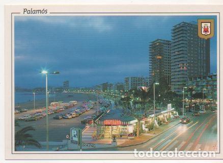 Postkarten: Postal E01956: Vista nocturna de Palam&oacute;s, Costa Brava - Varios