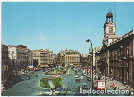 Cartoline: Postal E01800: Puerta del Sol, Madrid - Varios