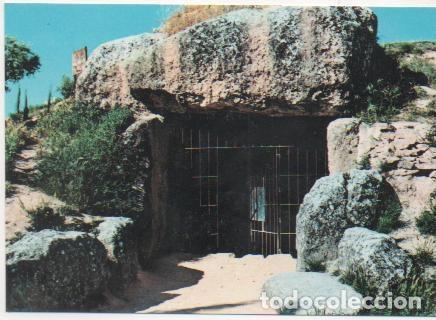 Cartoline: Postal E01758: Puerta de entrada, Cueva de Menga,Antequera, M&aacute;laga - Varios