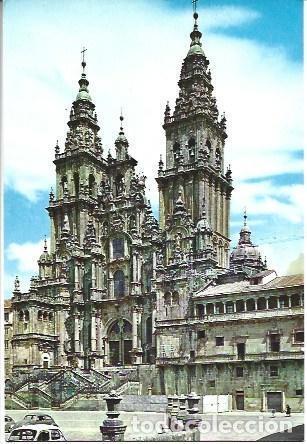 Postales: POSTAL L04111: Fachada de la Catedral de Santiago de Compostela