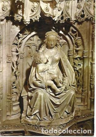 Postales: POSTAL L04581: La Virgen amamantando al Ni&ntilde;o en la Cartuja de Miraflores en Burgos - NULL