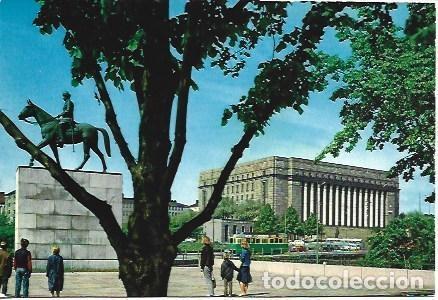 Postkarten: POSTAL L04407: Estatua de Mannerheim en Helsinki - NULL