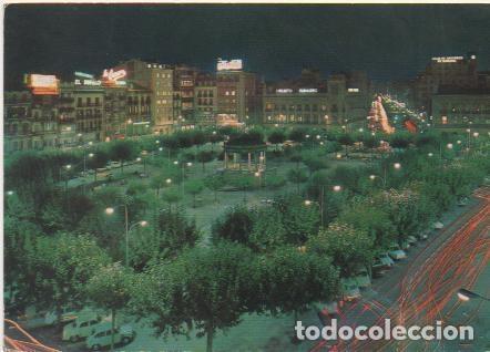 Postkarten: Postal E01480: Plaza del Castillo, nocturna, Pamplona - Varios