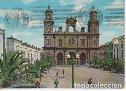 Postais: Postal E04024: Catedral y Plaza de Sta.Ana, Las Palmas de Gran Canaria - Varios