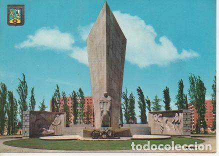 Postcards: Postal E04204: Plaza Castilla. Monumento a Calvo Sotelo, Madrid - Varios