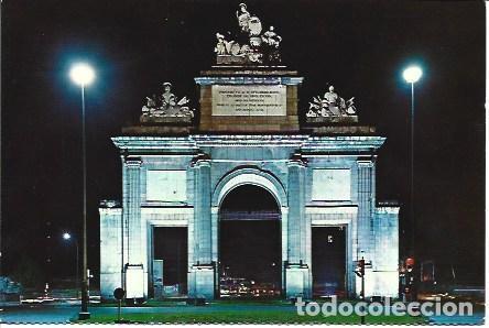 Postales: POSTAL L05348: Puerta de Toledo en Madrid - Foto 1