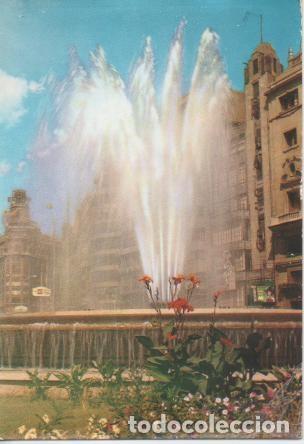 Postcards: Postal E04373: Plaza del Caudillo,. Fuente Monumental, Valencia - Varios