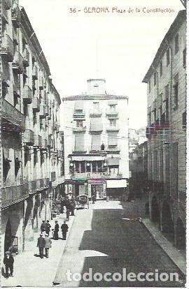 Postales: POSTAL A1822: Girona, plaza de la Constitucion - Foto 1