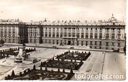 Postales: POSTAL PV01189: Vista del Palacio Nacional en Madrid - NULL