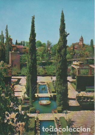 Postkarten: Postal E03563: Jardines bajos de Jeneralife, Granada - Varios