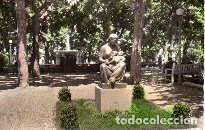 Postais: POSTAL PV01034: Plaza de Clara en Olot, Gerona - NULL