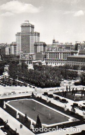 Postcards: POSTAL PV01247: Madrid Jardines Sabatini - NULL