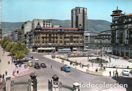 Postkarten: POSTAL PV00659: Plaza del Generalisimo y calle Uria en Oviedo - NULL