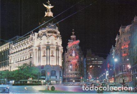 Postais: POSTAL PV00450: Vista nocturna de la calle de Alcala, Madrid - NULL