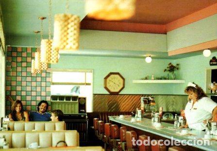 Postales: POSTAL PV02384: Publicidad Chesterfield Happy hour - NULL