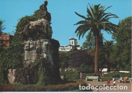 Postales: Postal E05948: Monumento a Jos&eacute; M&ordf; de Perada. Jardines. Santander - Varios - Foto 1